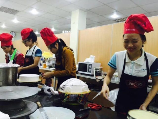hoc lam banh tai nhat huong 02