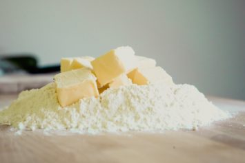 Bột làm bánh mì (Bread Flour)