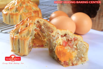 HỌC LÀM BÁNH TRUNG THU NƯỚNG NHÂN THẬP CẨM