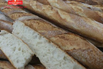 Dạy làm bánh mì Baguette Pháp